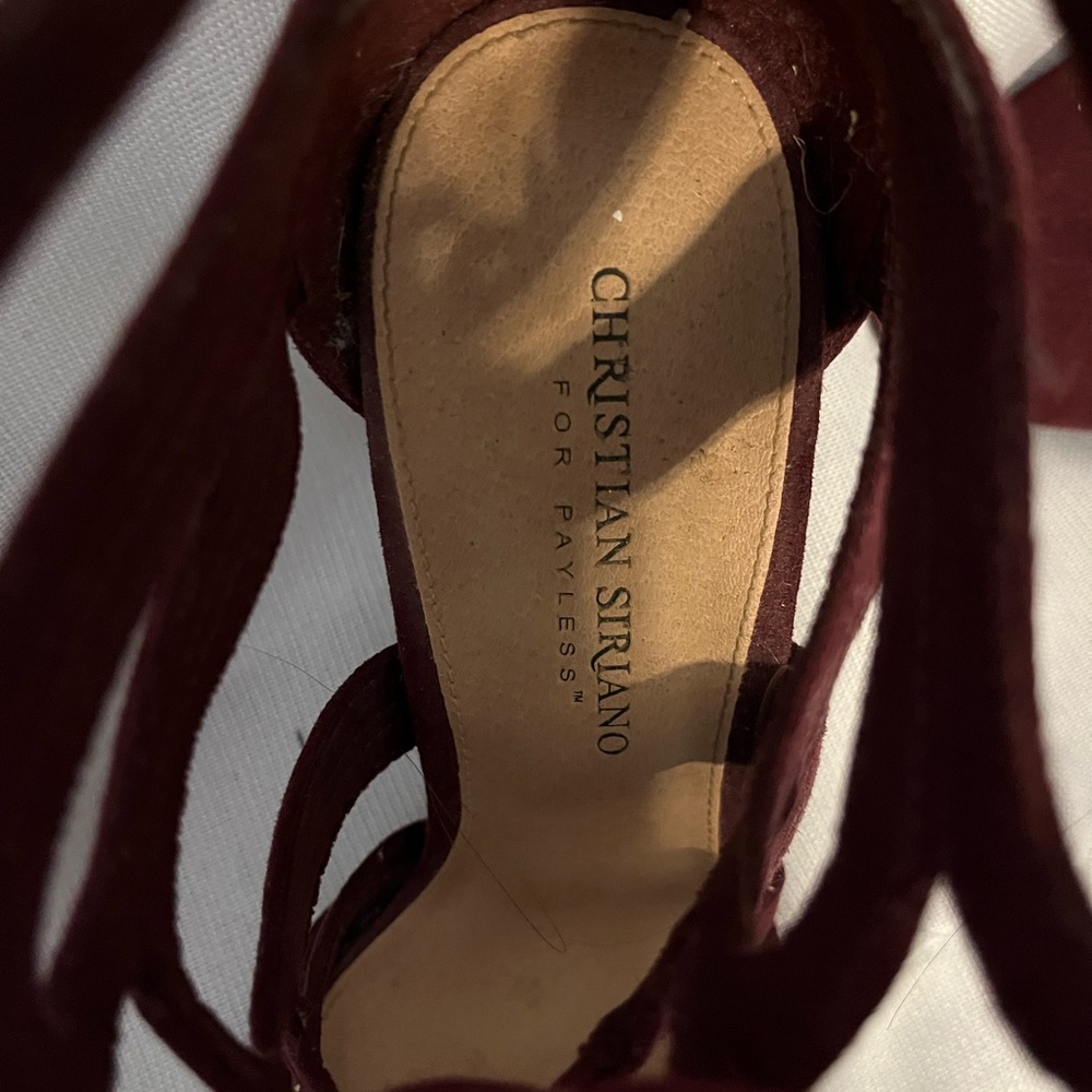 High heels - Picture 4 of 5